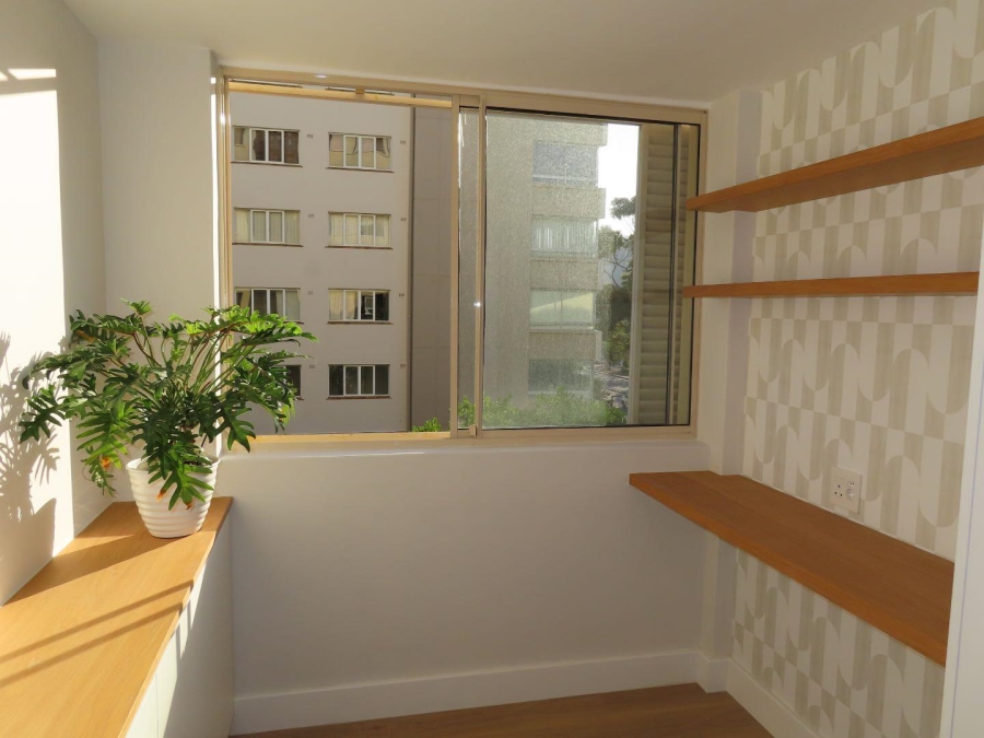 3 Bedroom Property for Sale in Three Anchor Bay Western Cape
